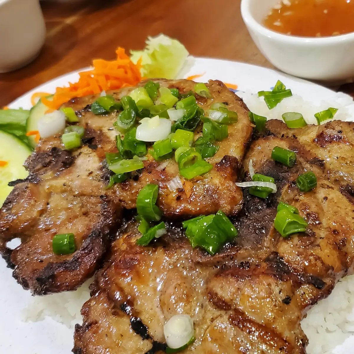 Bún Nem Nướng