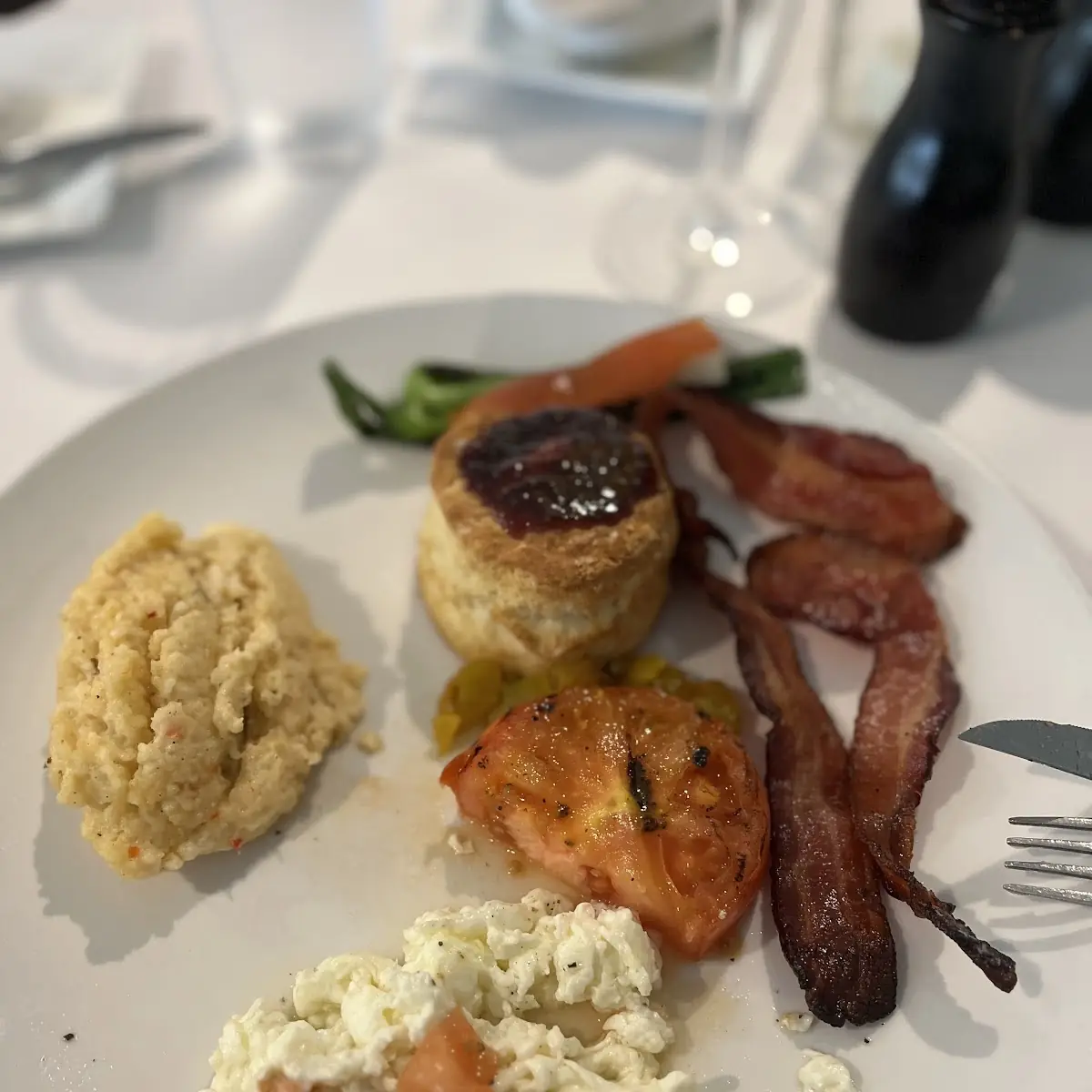 Stella's Big Breakfast Plate