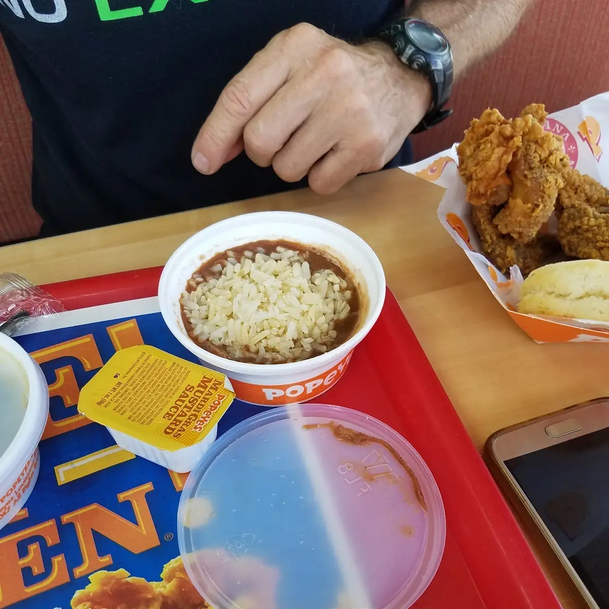 Beans and Rice and 3pc Chicken Spicy with Biscuit