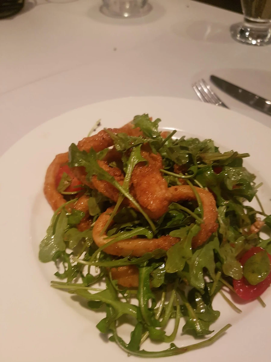 Fried Calamari Salad
