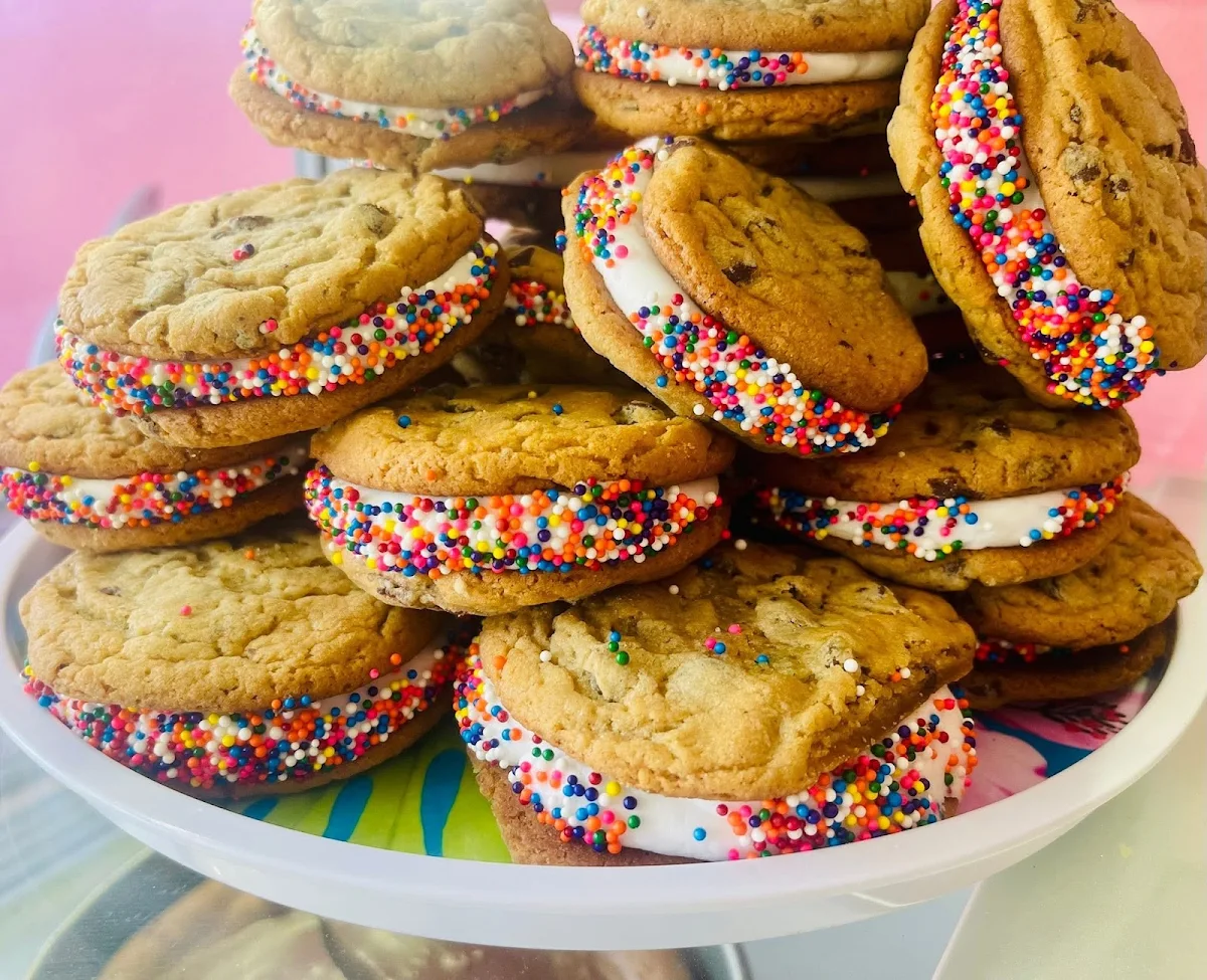 Cookie Sandwich