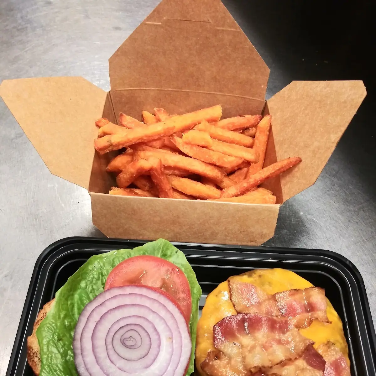 Cheese Burger Wirh Sweet