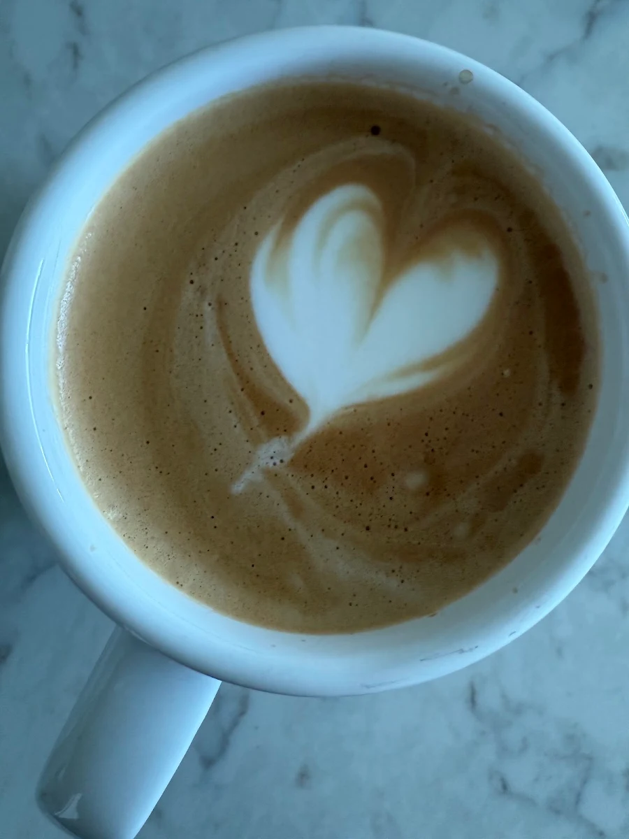 Highlights, Mizu Mizu Café