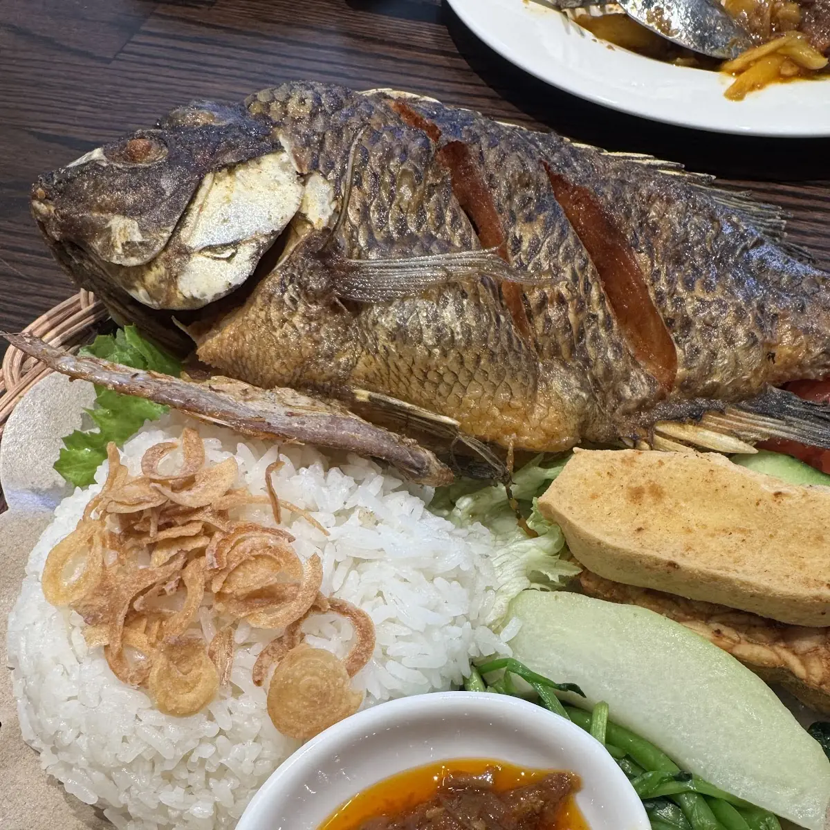 Fried Fish with Rice Platter