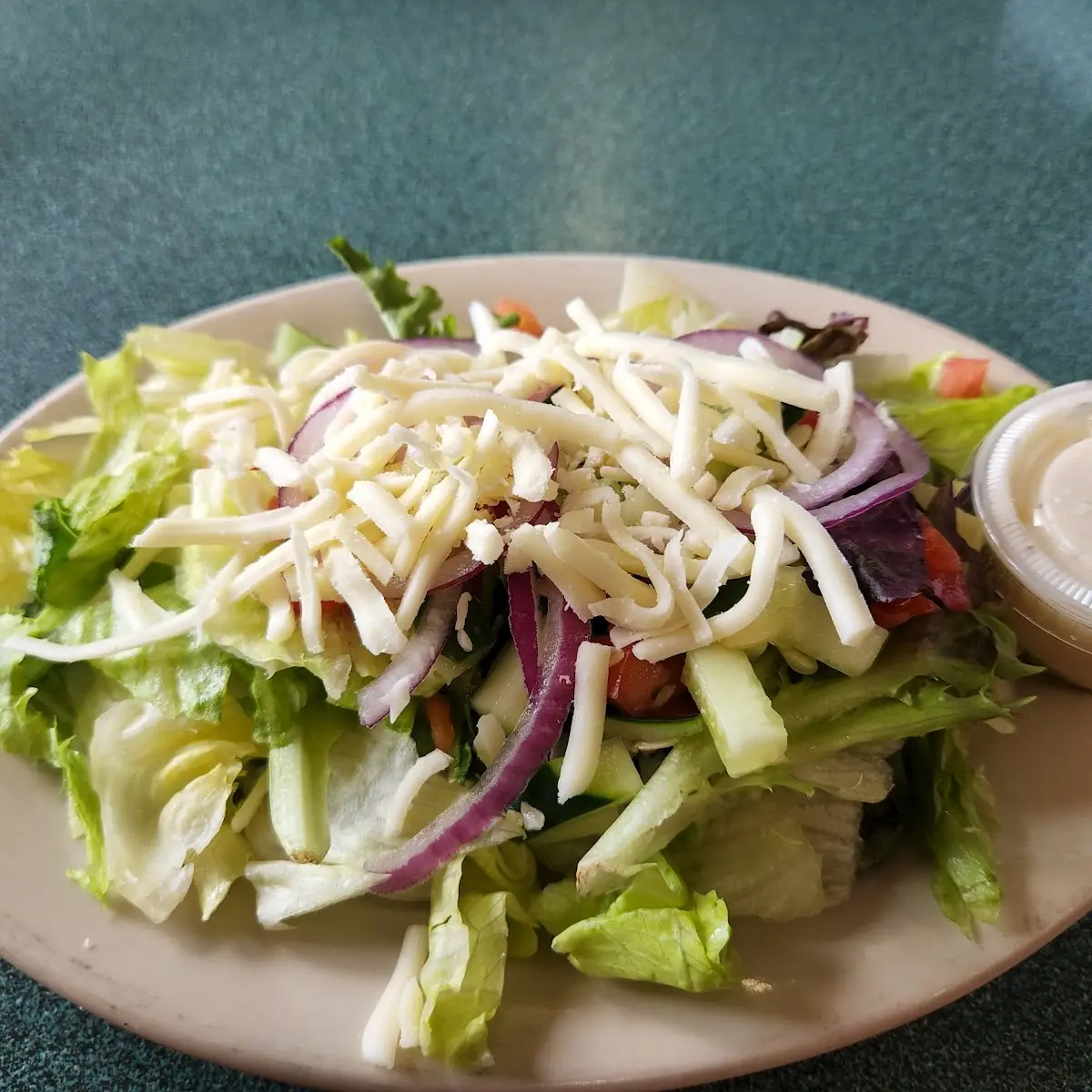 lg House Salad