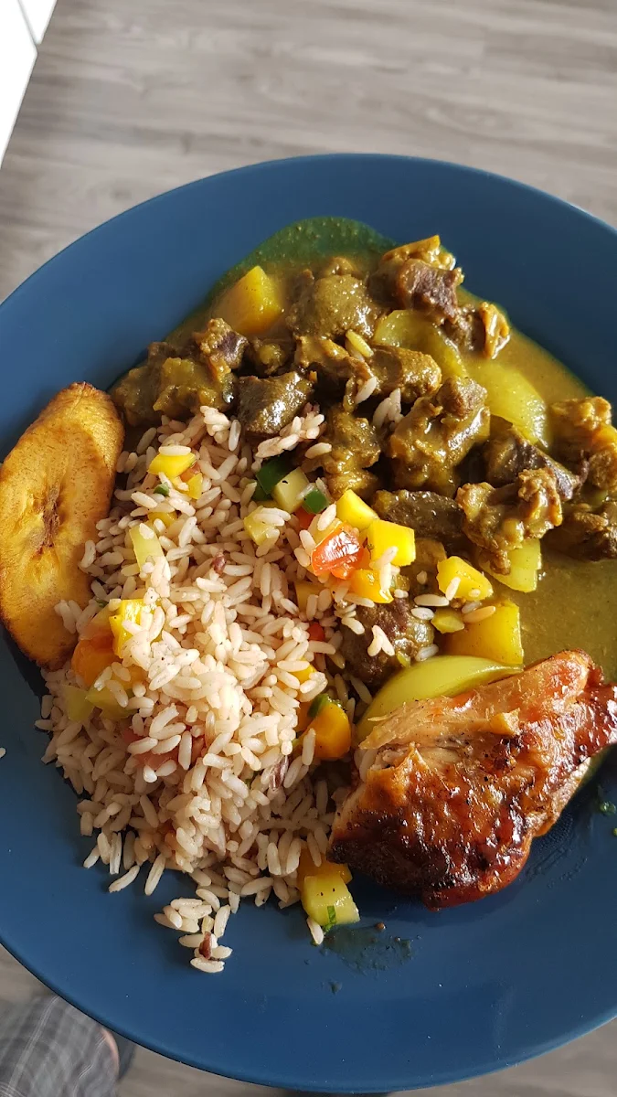 Curried Goat, Lil' Negril Island Grill