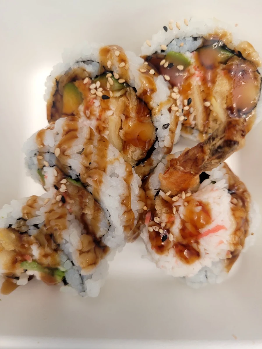 Dynamite Roll, SUSHI & CHICKEN FOR YOU