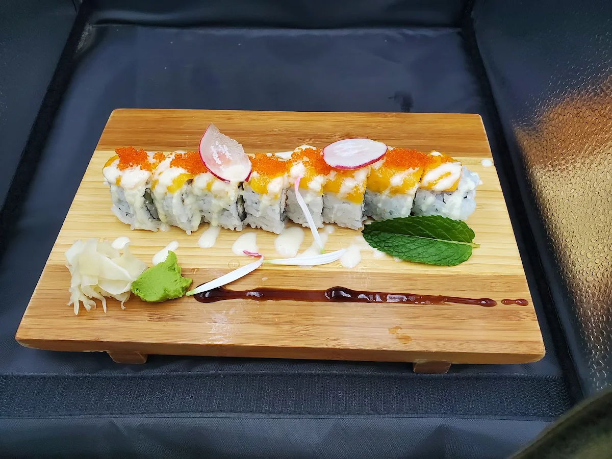 Mango California, SUSHI & CHICKEN FOR YOU