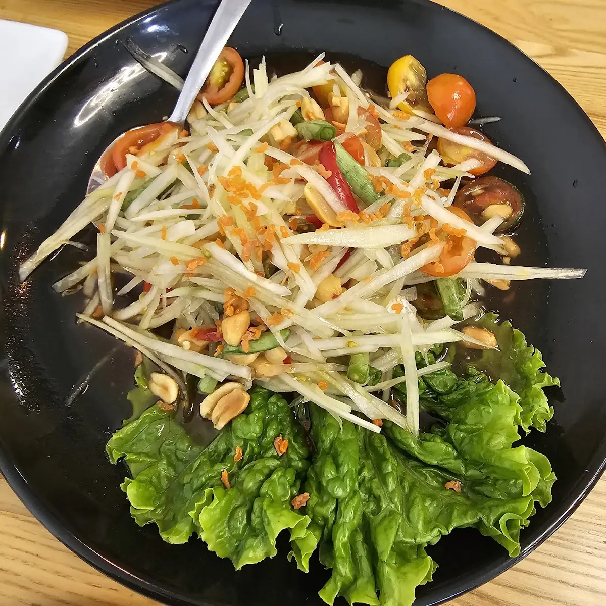 som tum ส้มตำ