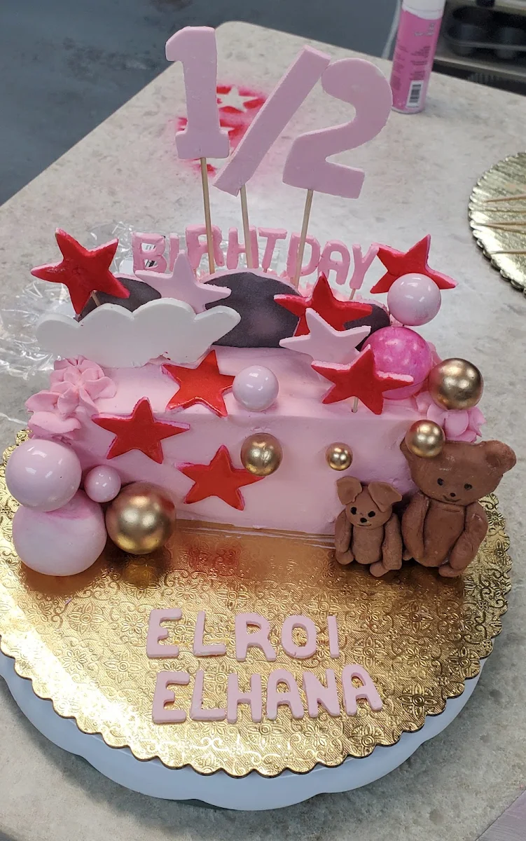 6th Month Birthday Cake