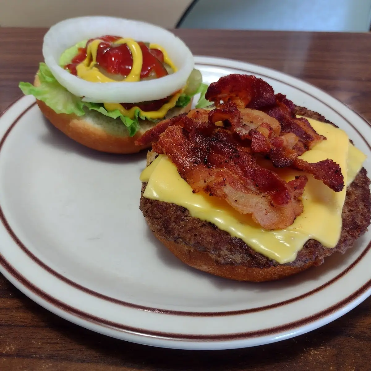 Bacon Cheeseburger