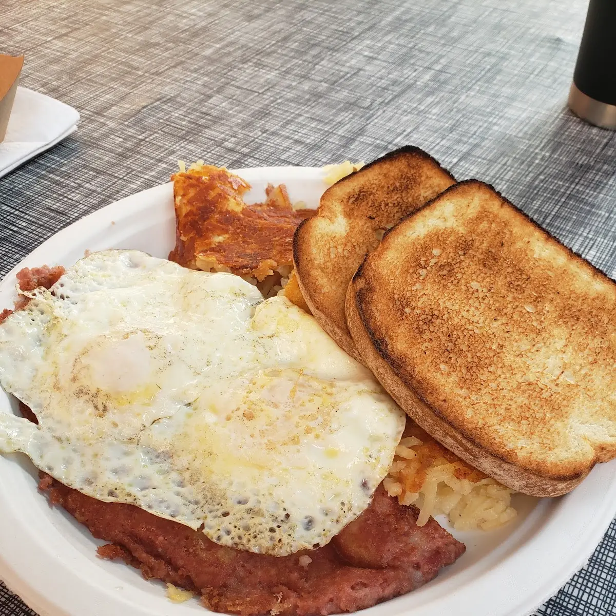 Corned Beef Hash 2 Eggs Hash Browns Toast