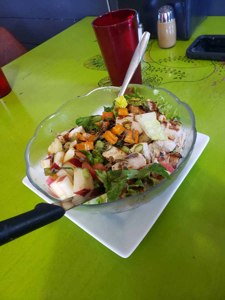 Apple Wild Rice Blackened Chicken Salad, Sisters' Bistro