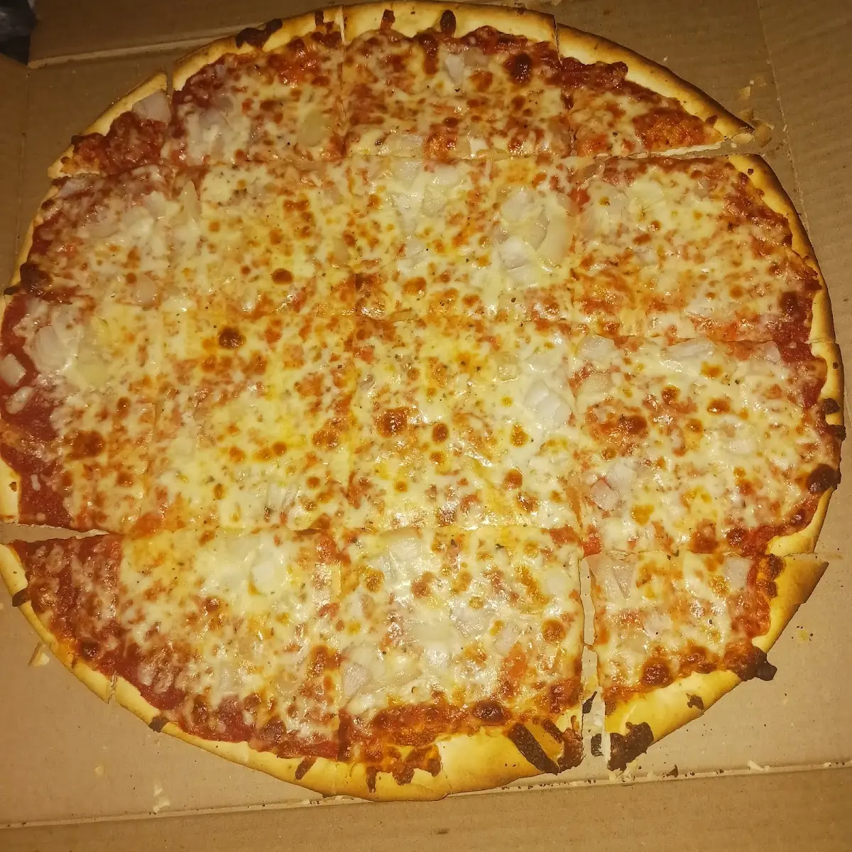 Mozzarella Stuffed Crust Pizza