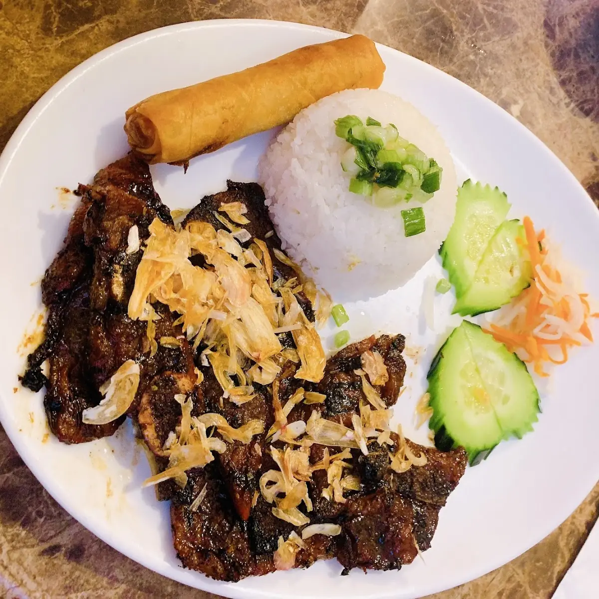 Rice Paper Plate with Grilled Pork