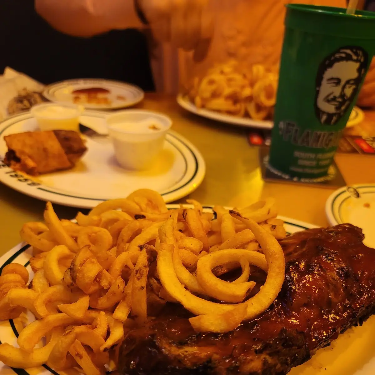 Baby Back Ribs with Coleslaw and Broccoli