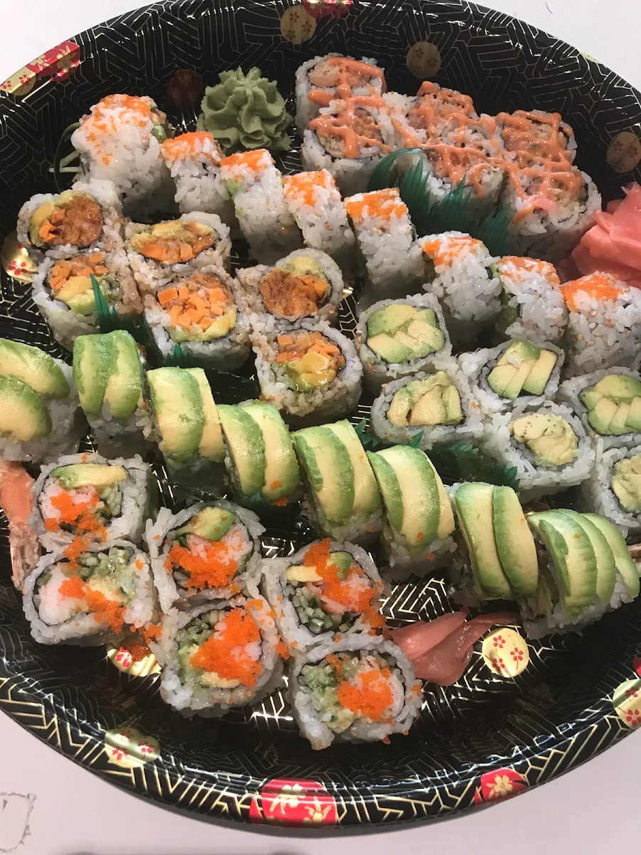 Maki Party Tray A, Golden Maki Japanese Restaurant