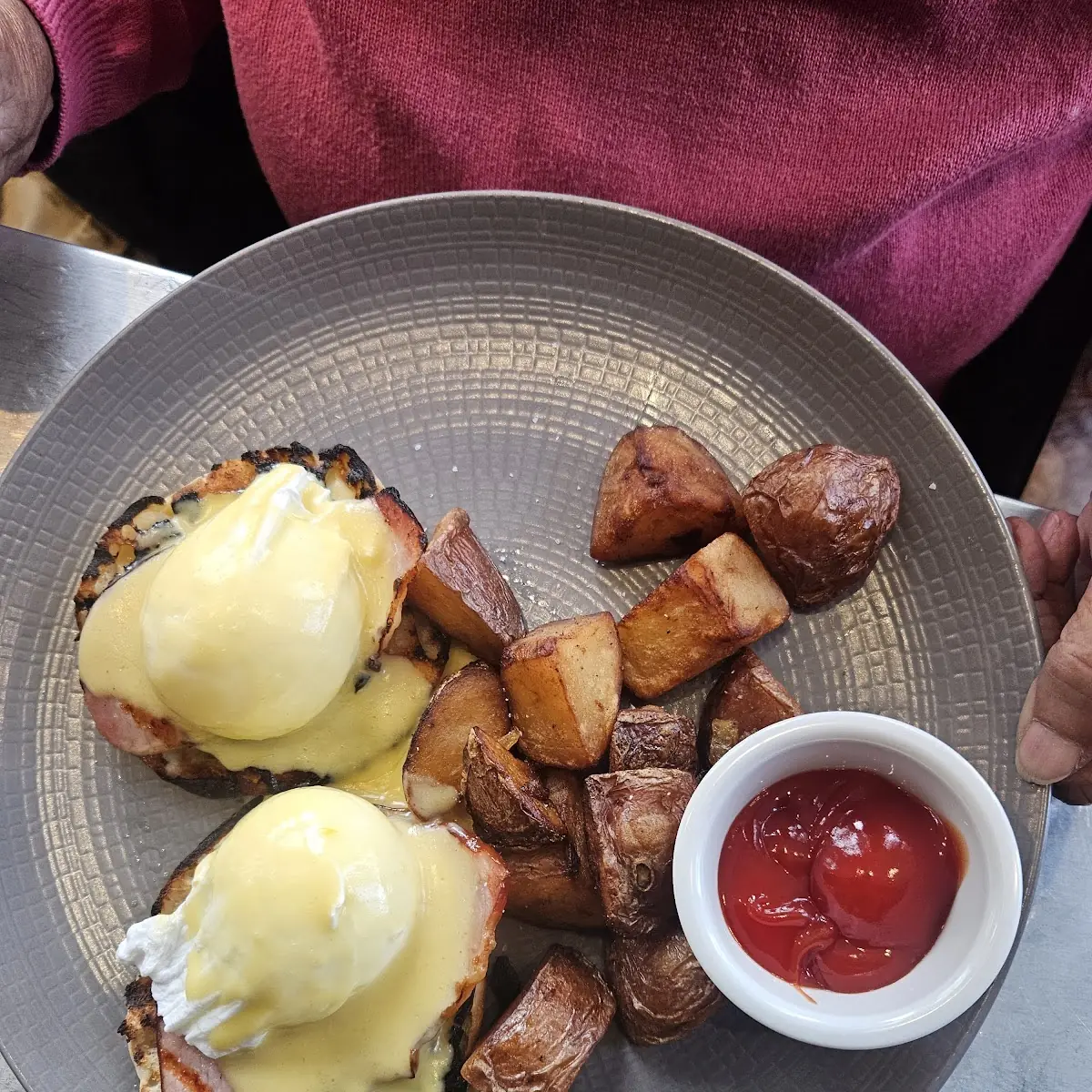 Eggs Benedict