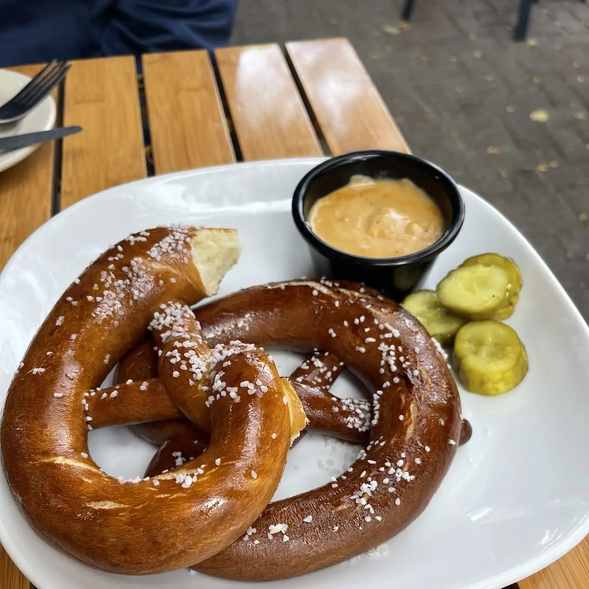 Soft Pretzels & Beer Cheese Dip