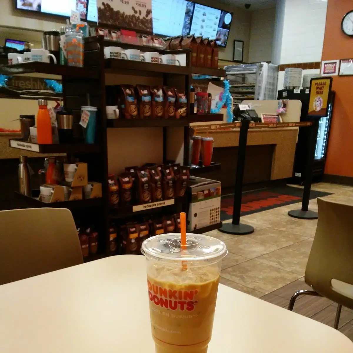 Iced Dunkalatte