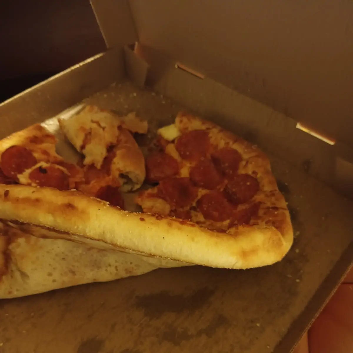 Parmesan Stuffed Crust Pizza