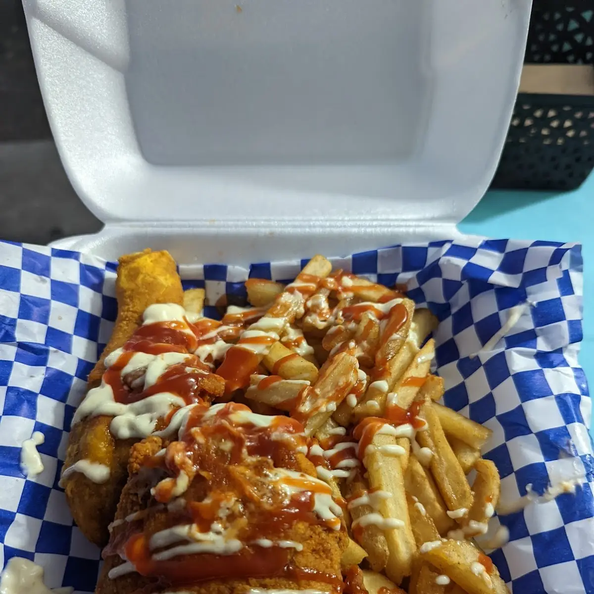 Pollo Frito Con Papas Muy Rico