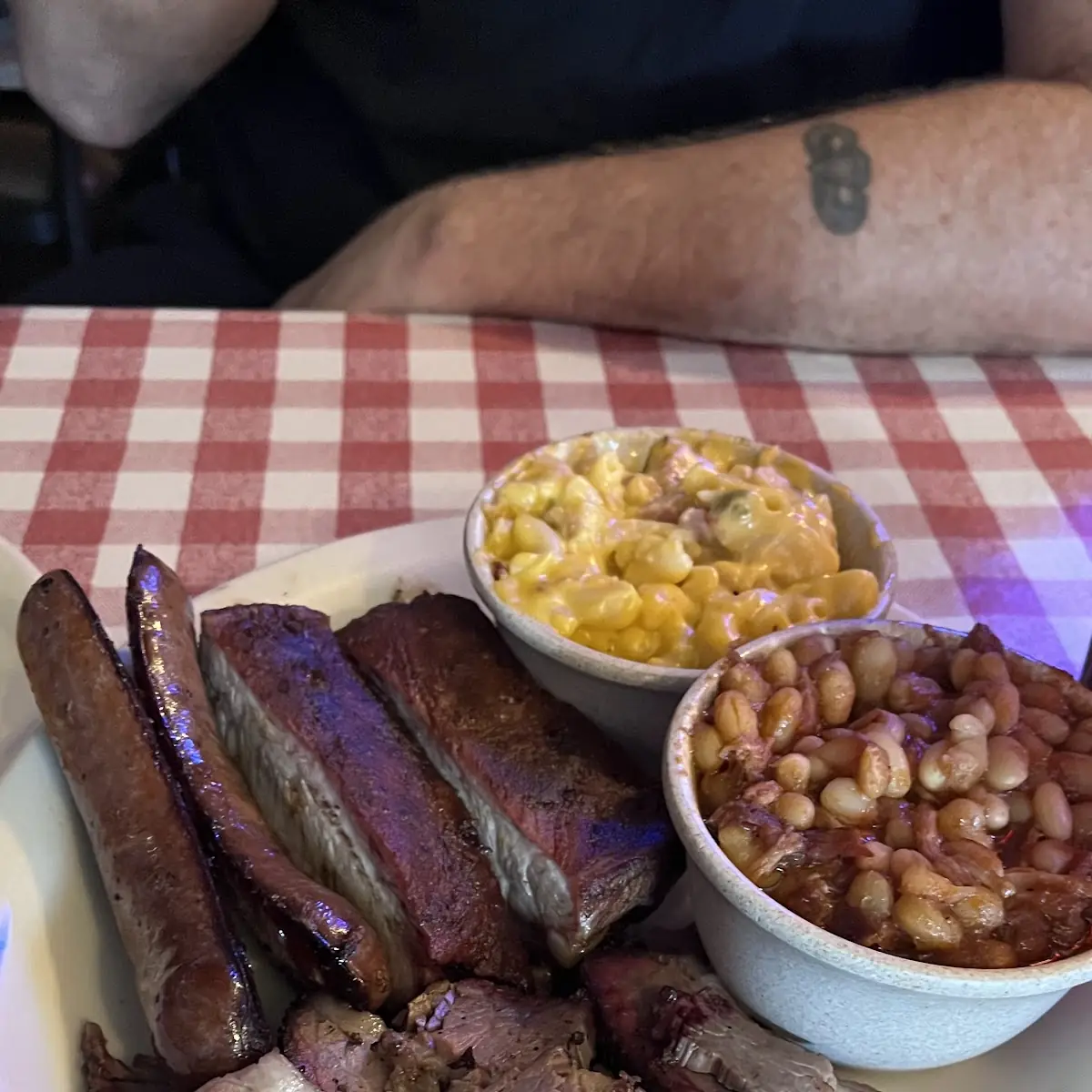 Sampler Platter with Mac and Cheese and Baked Beans