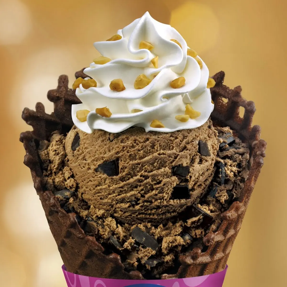 Fancy Waffle Cone with Almonds