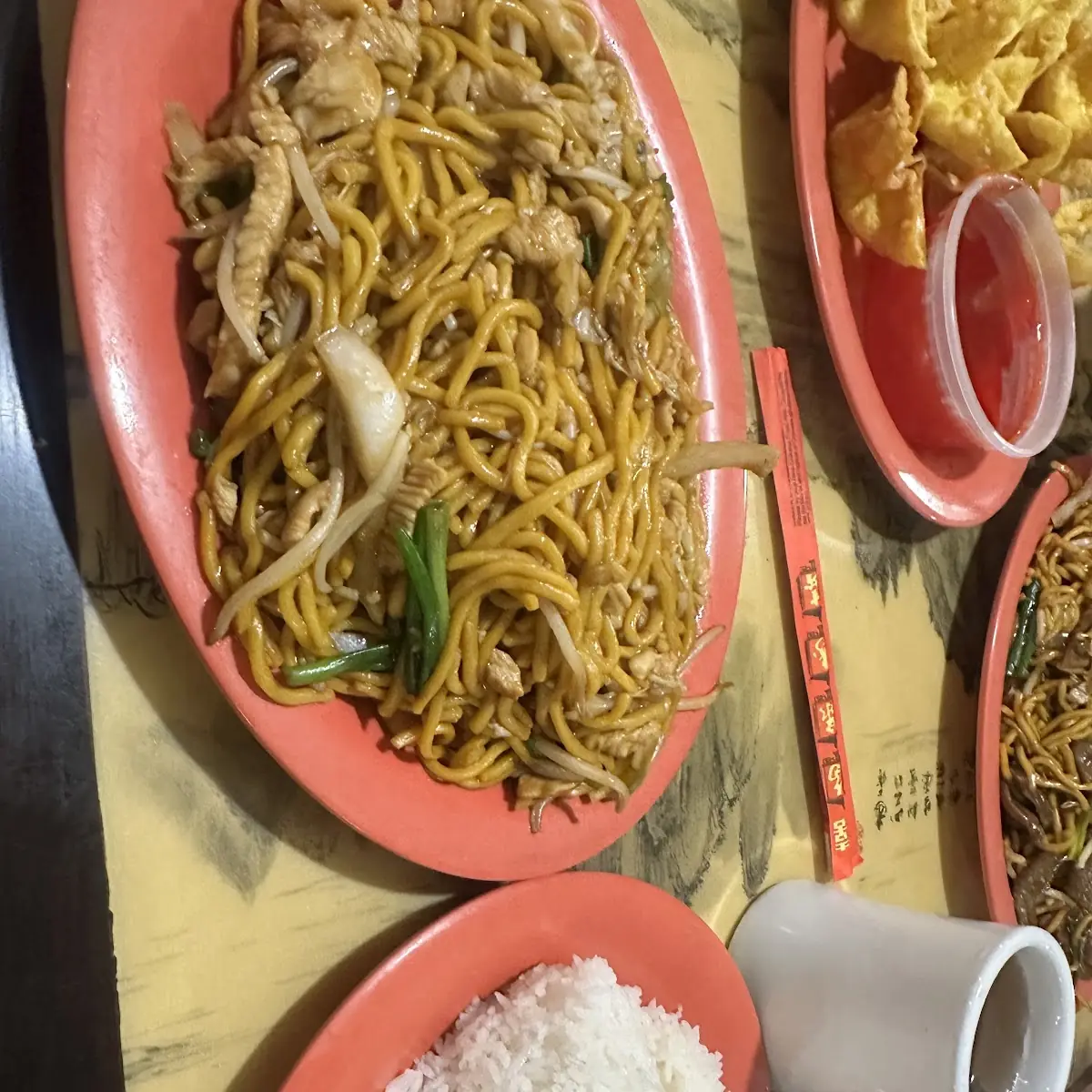 Chicken Lo Mein