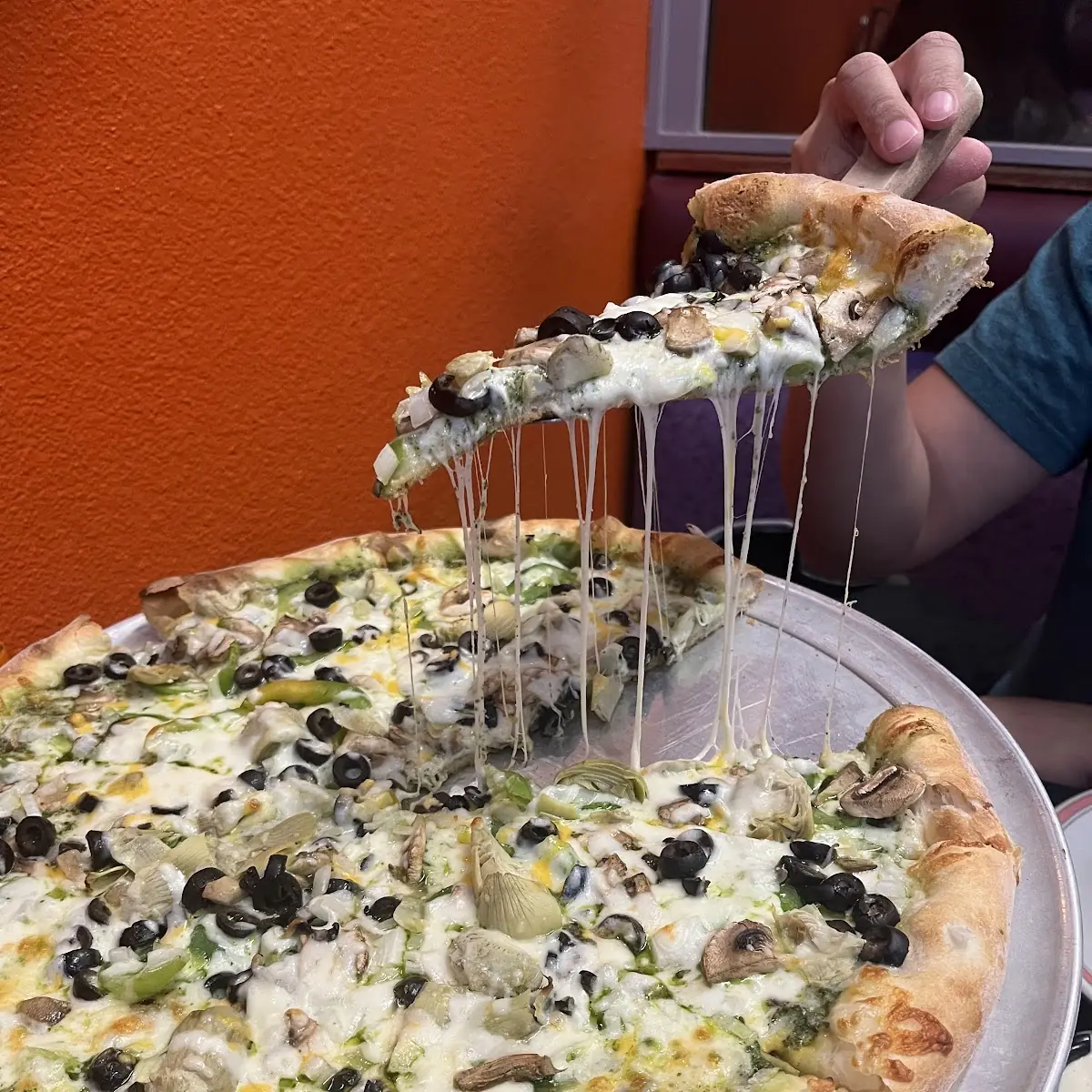 Veggie Pesto Pizza