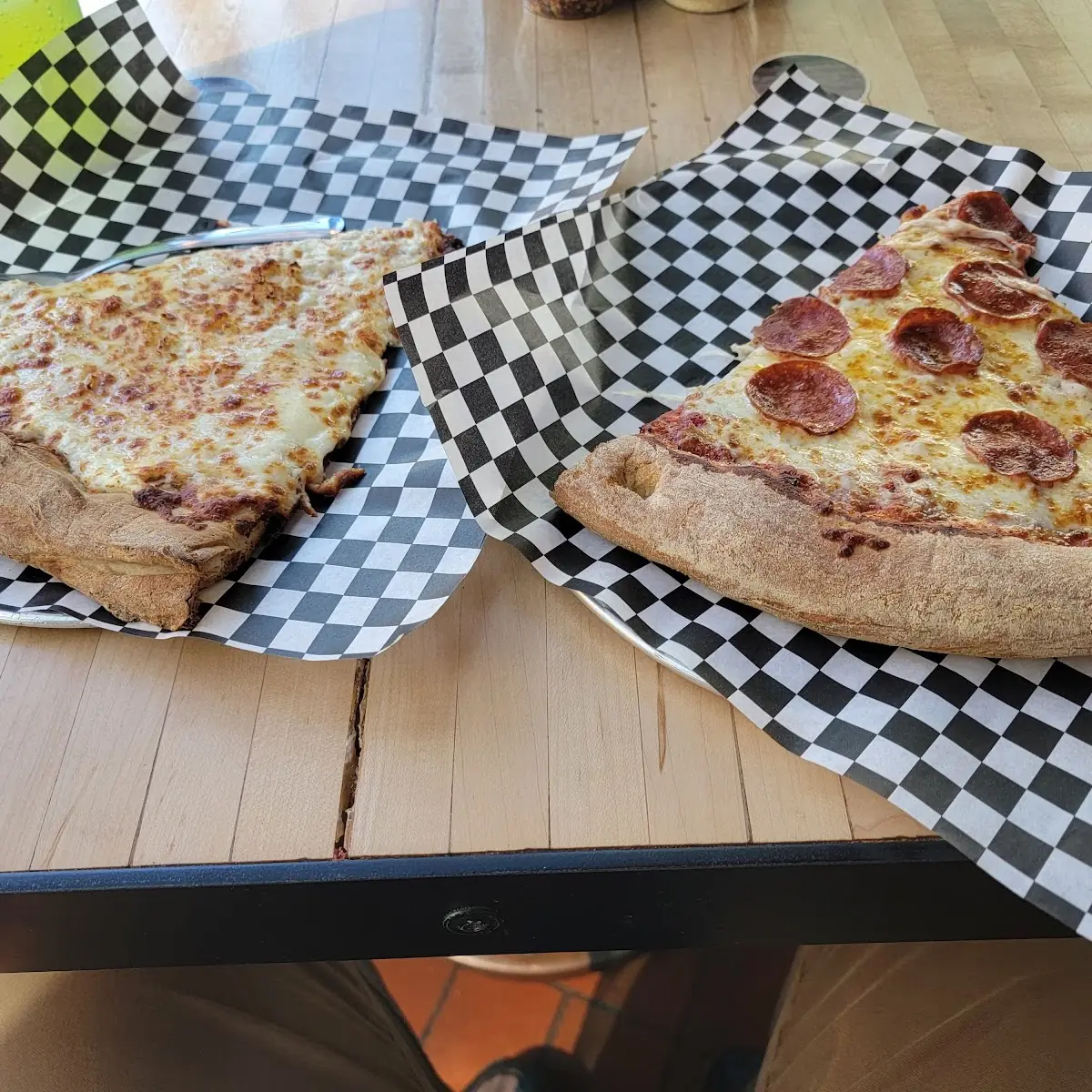 The 18th and 8th Pizza