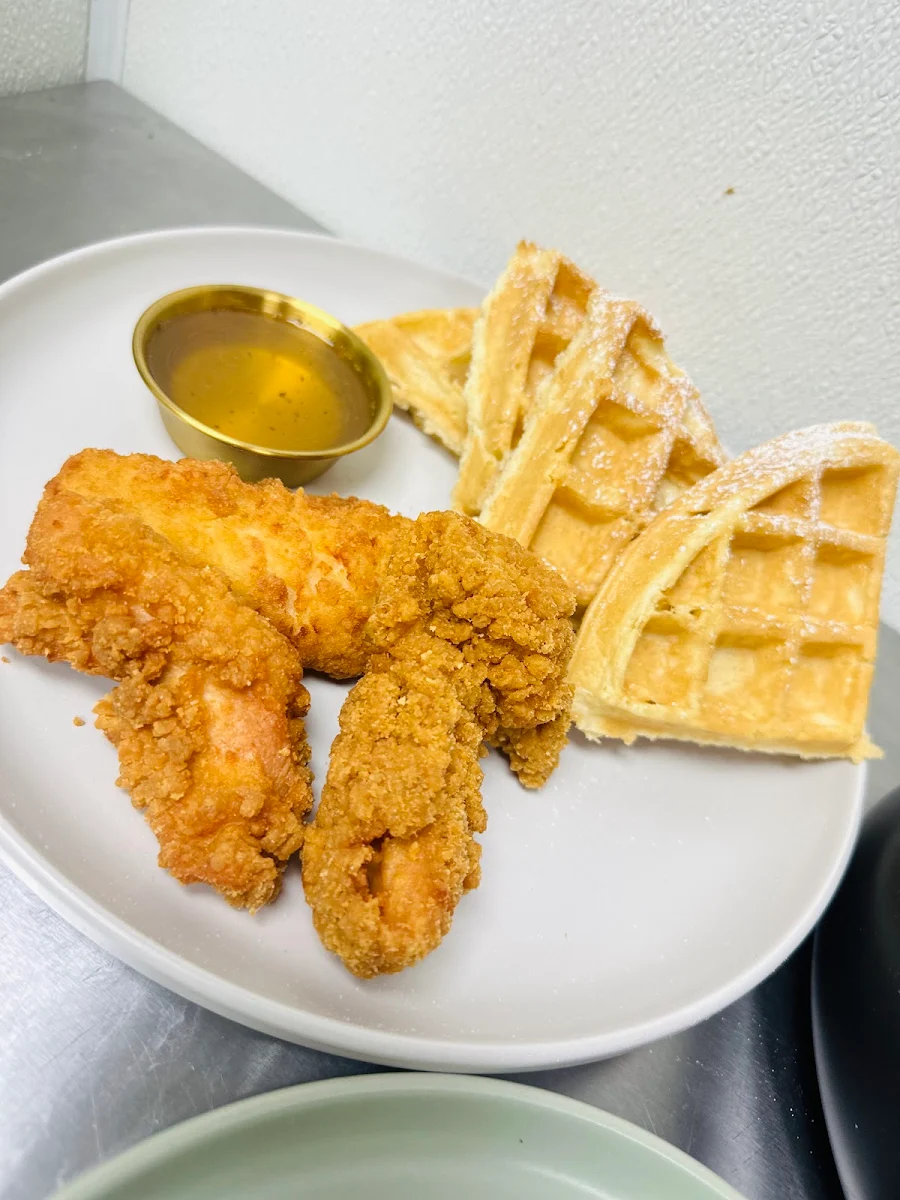 Chicken & Waffles