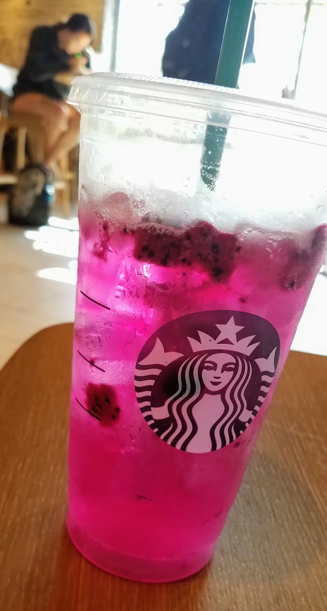 Mango Dragonfruit Refresher