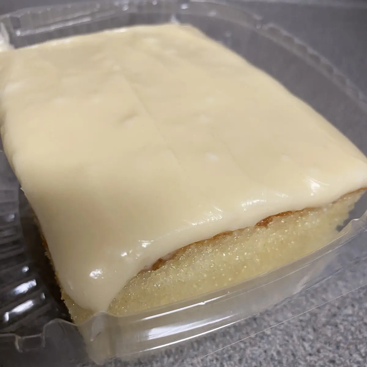 Butter Scotch Cake Slice