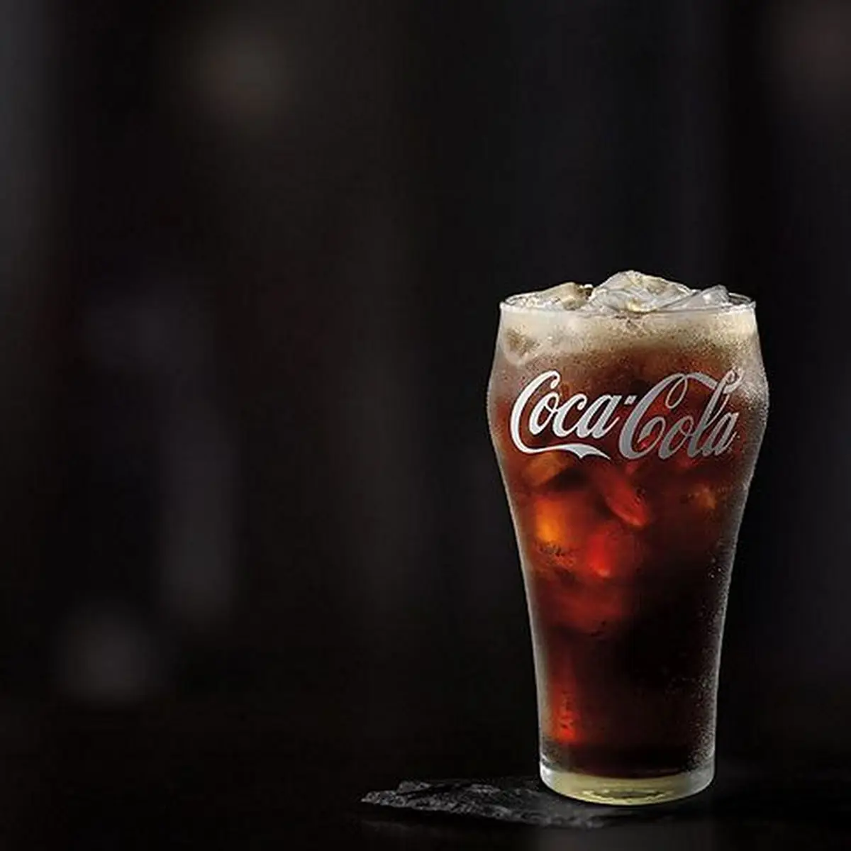 Medium Frozen Coca-Cola
