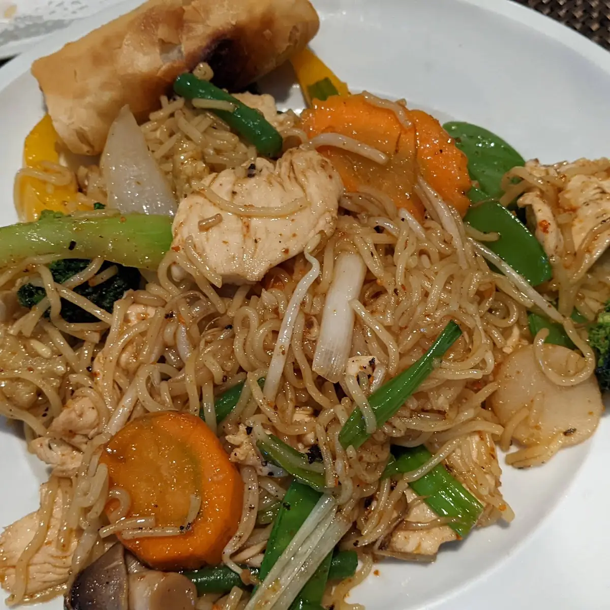 Chicken Pad Ba Mee