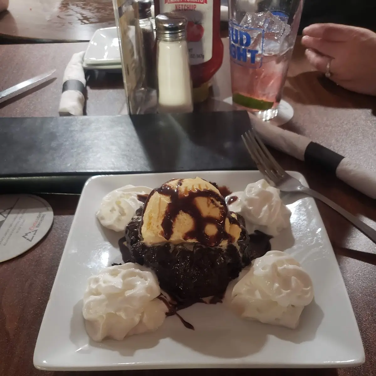 Moulten Chocolate Cake