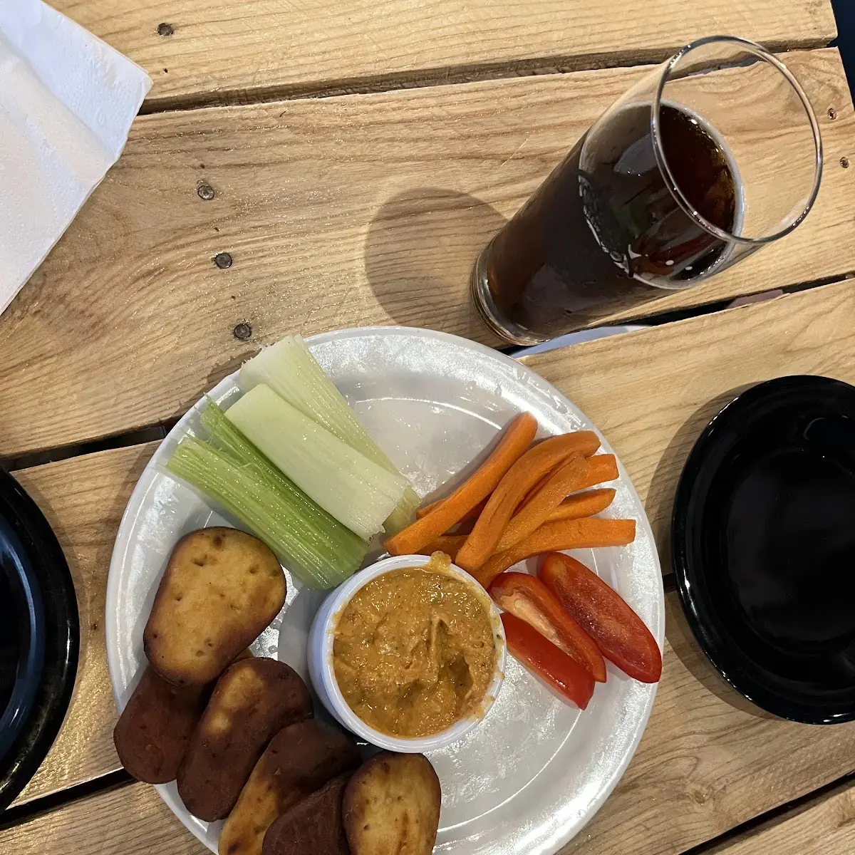 Veggie Plate with Pita Chips