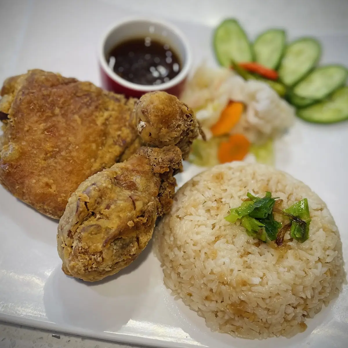 Cơm Gà Roti Đặc Biệt