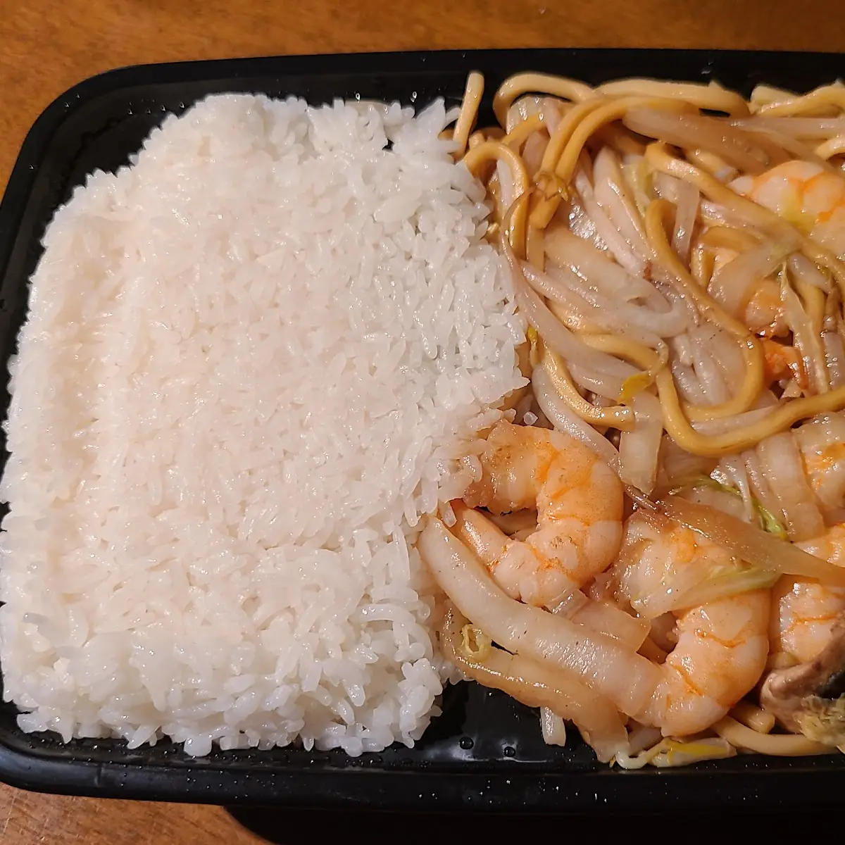 Shrimp Lo Mein Lunch Meal