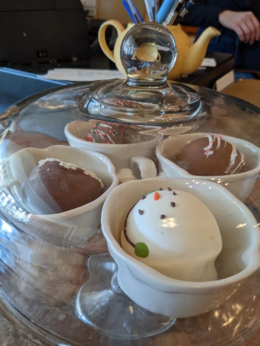 Hot Chocolate Cake Pop