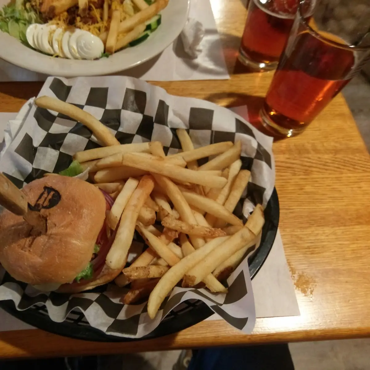 Pour Burger