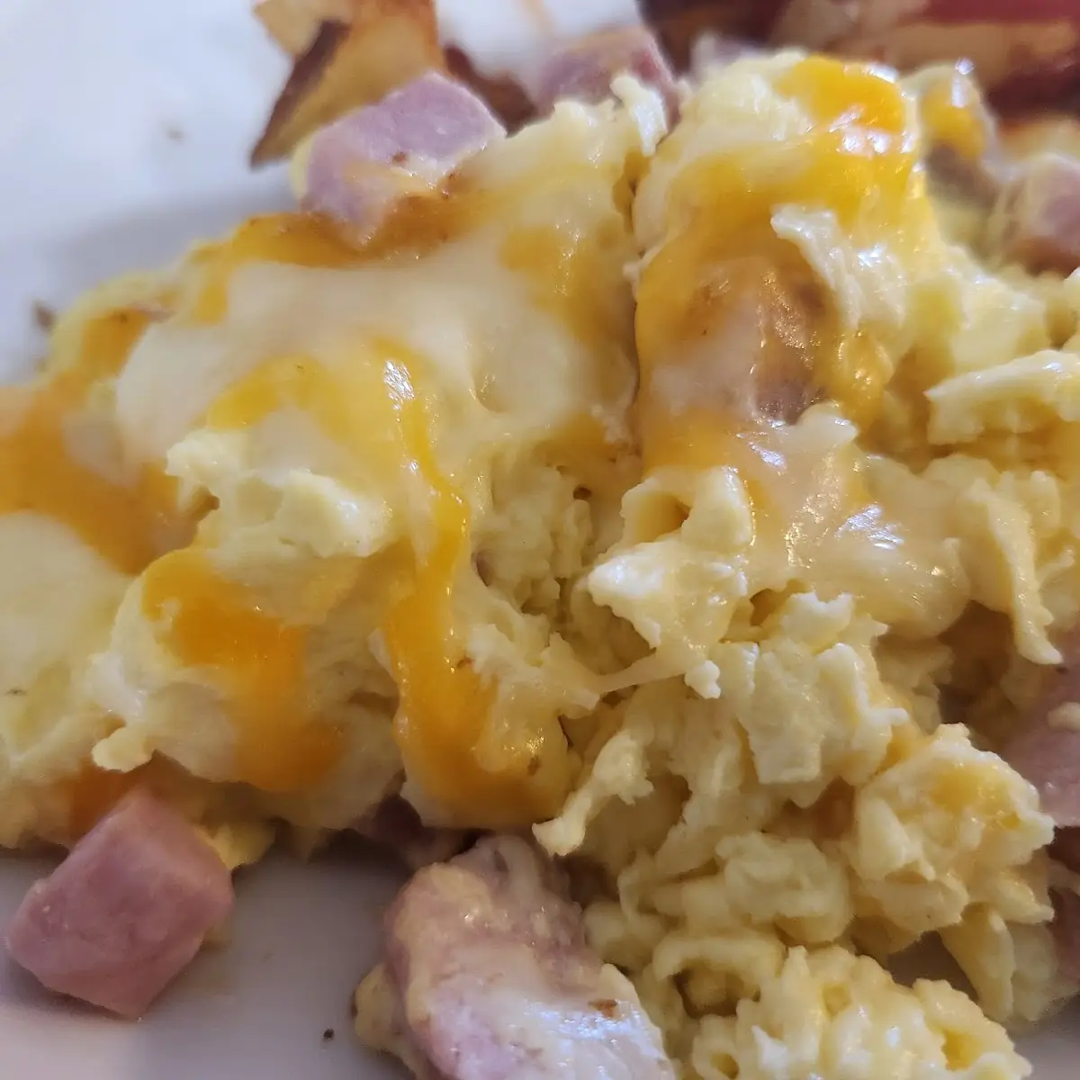 Scrambled Eggs with Chopped Ham & Cheddar Cheese