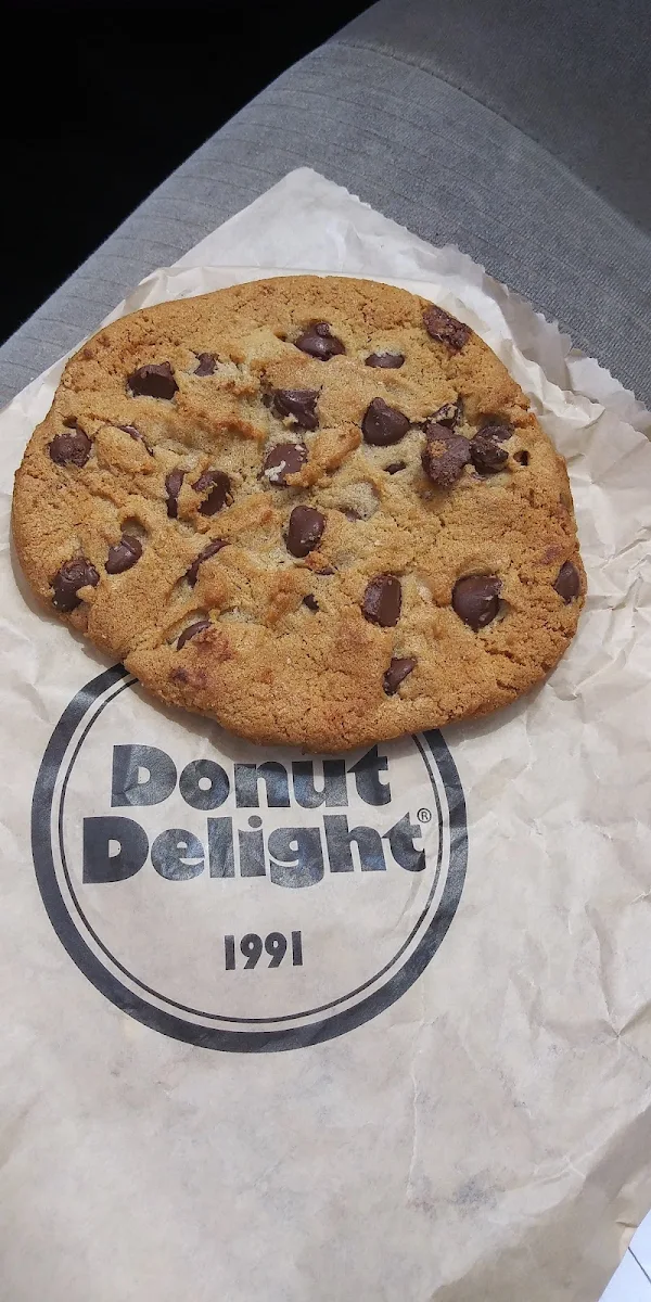Chocolate Chip Cookie