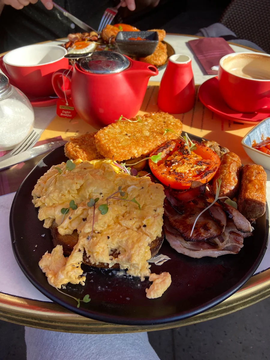 Big Breakfast Plate, Feast Cafe & Cakes - Hampton