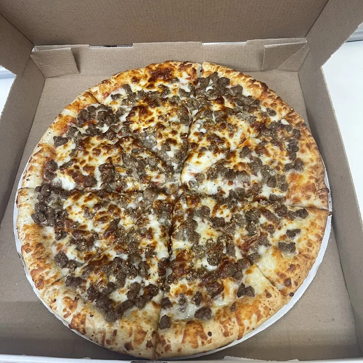 Beef Cheese Pizza