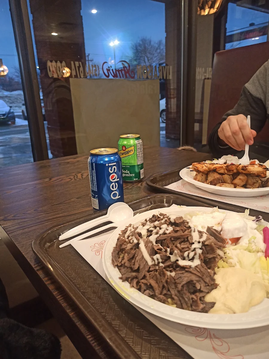 Combo Plate, Amir
