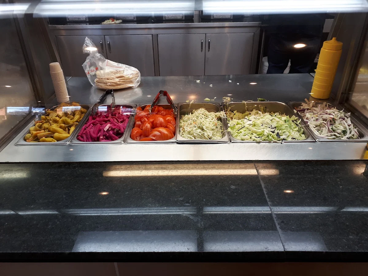 Vegie for Shish Tawook, Amir