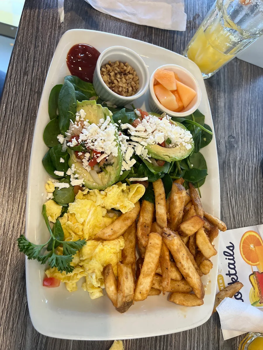 Eggsmart Signature Salad