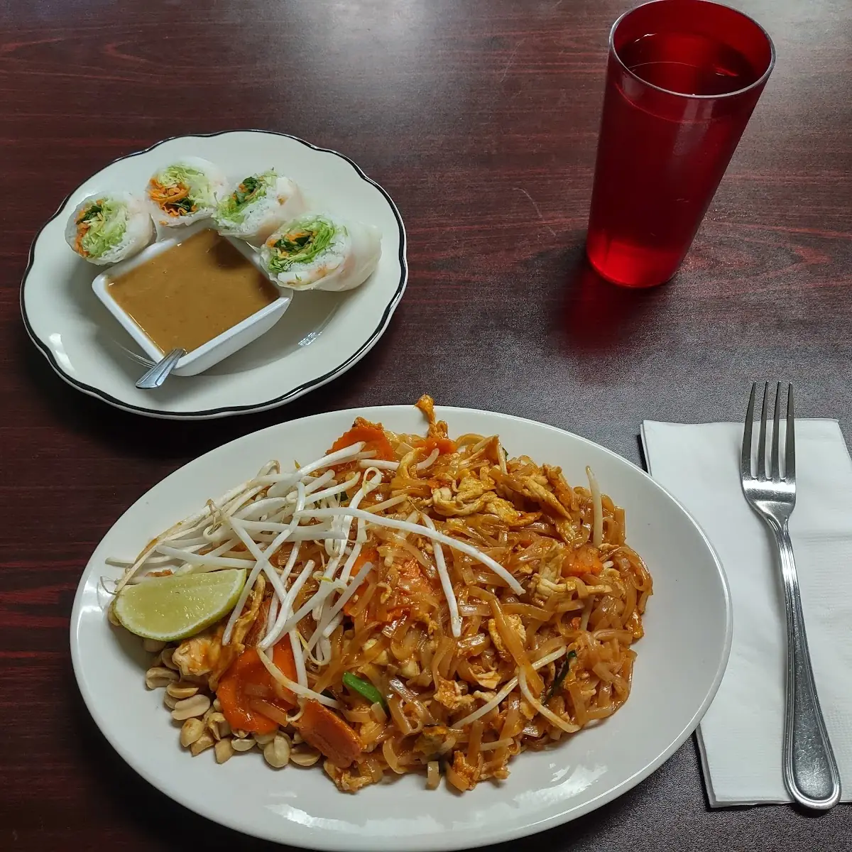 Chicken Pad Thai w Shrimp Salad Rolls